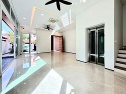 Serangoon Garden Estate (D19), Semi-Detached #544377171